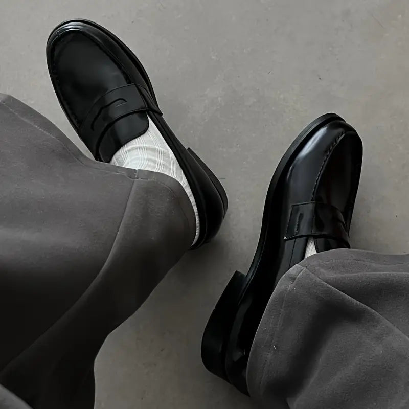 THE BAILANDO SHOE