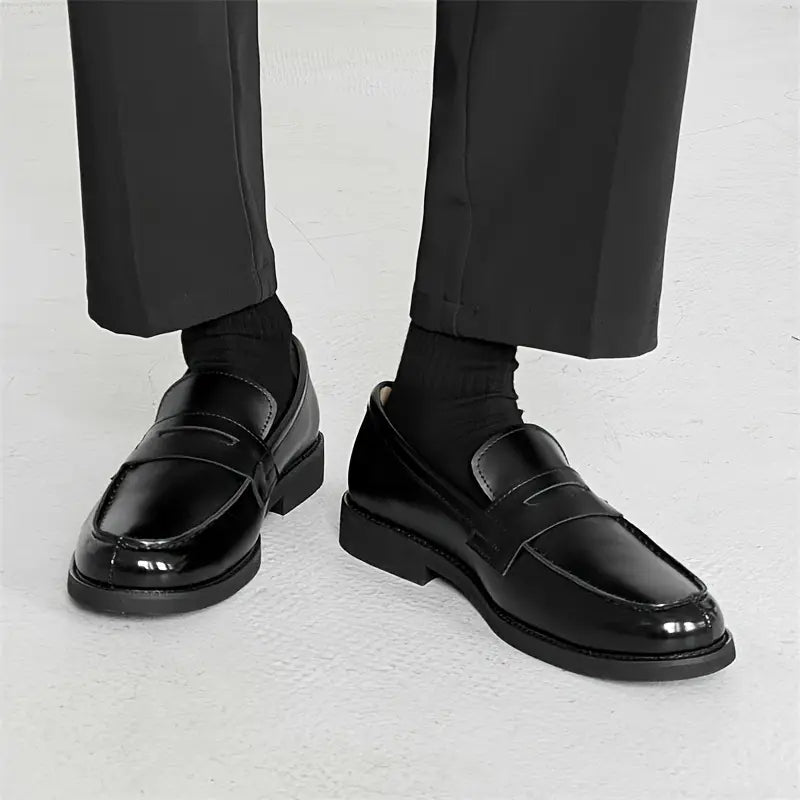 THE BAILANDO SHOE