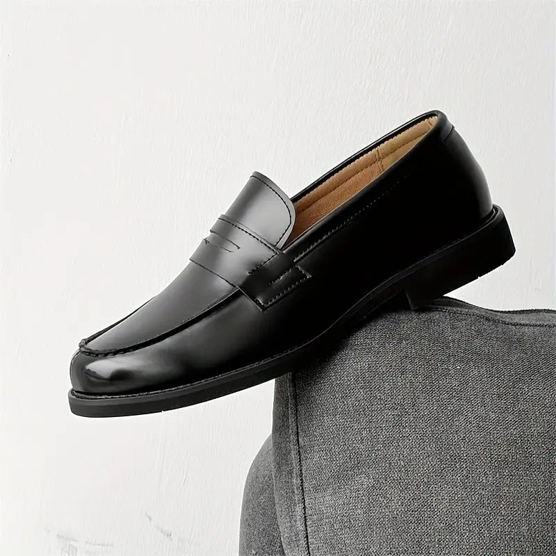 THE BAILANDO SHOE